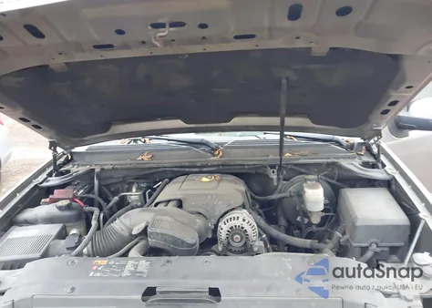 2014 Chevrolet Tahoe Lt z USA, uszkodzony, nr VIN 1GNSCBE01ER202991